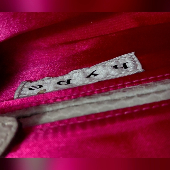 Hype blue gray long gemstone clutch,1 inside pocket.fits phones + - Picture 5 of 8